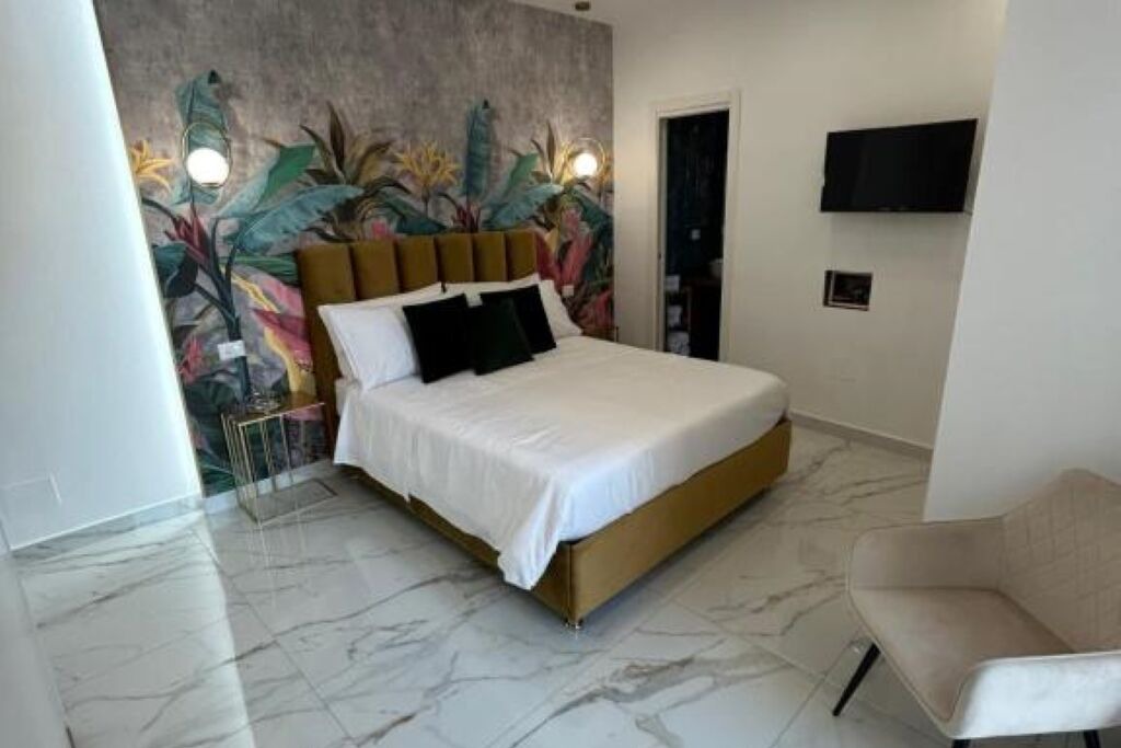 Photo of Bedroom in Naples