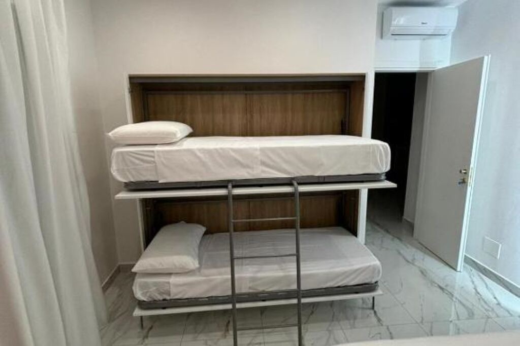 Photo of Bedroom in Naples