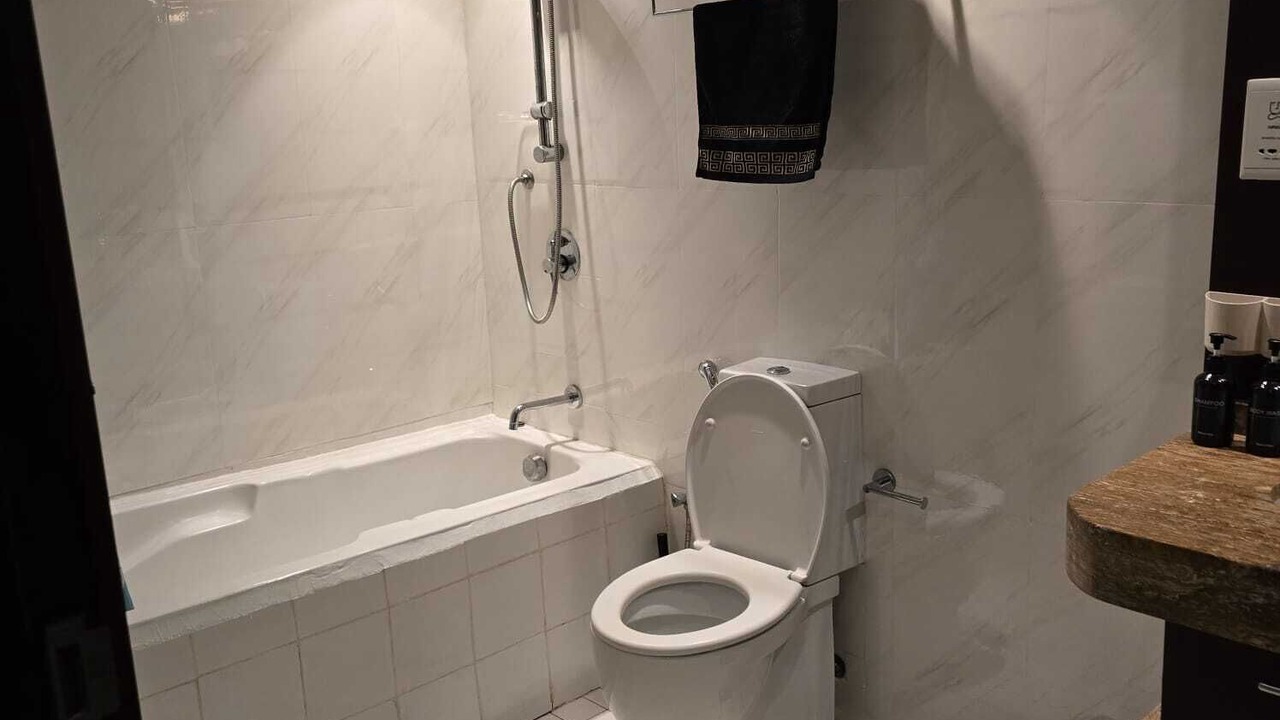 Photo of Bathroom in Al Quoz 4