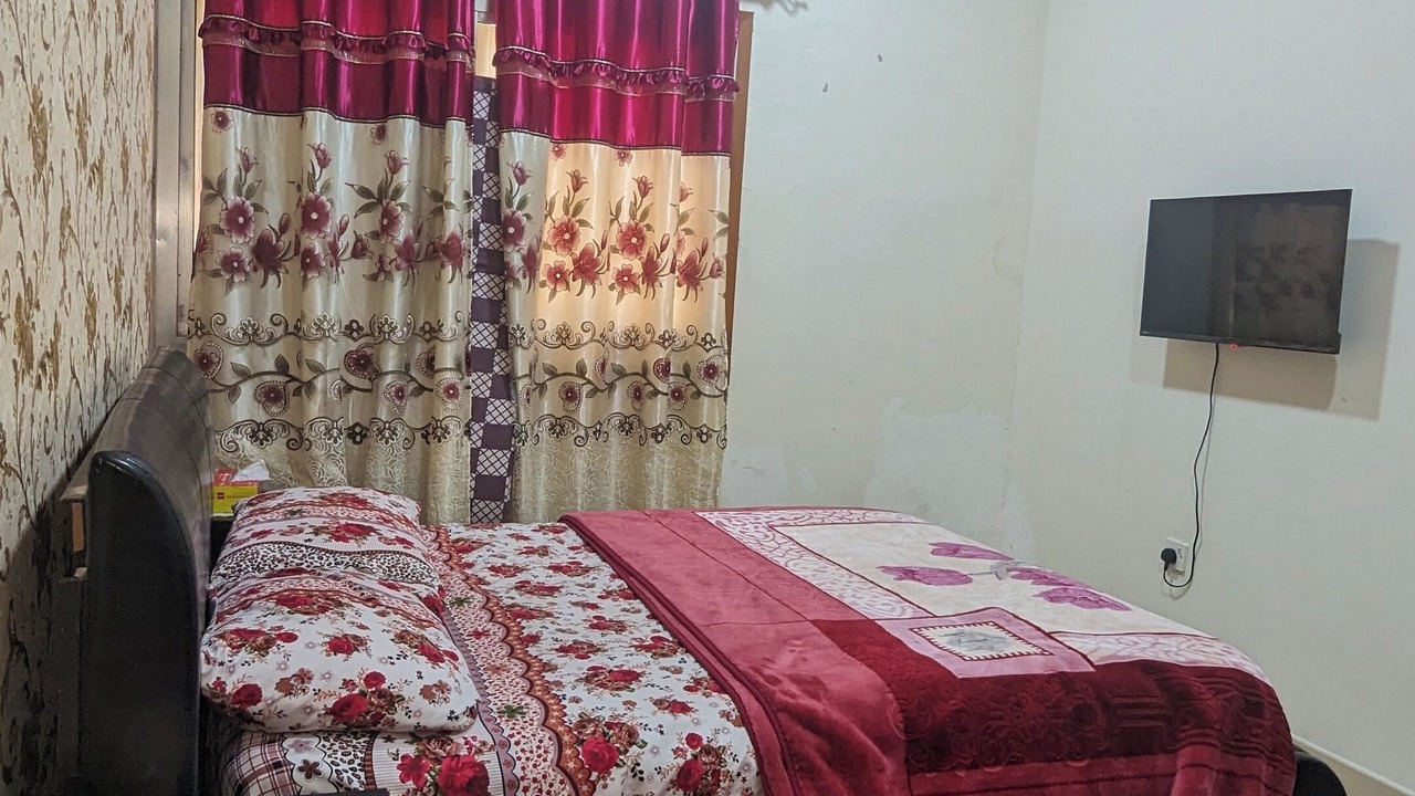 Photo of Bedroom in Deira