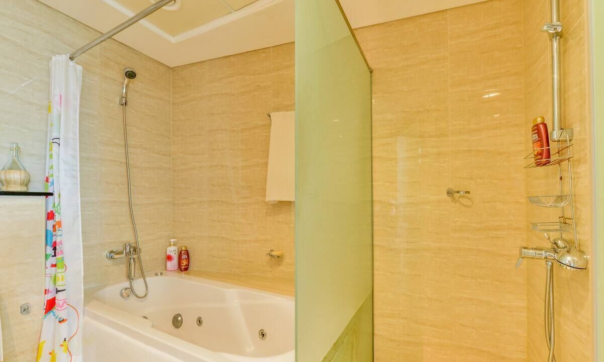 Photo of Bathroom in Jumeirah Lake Towers