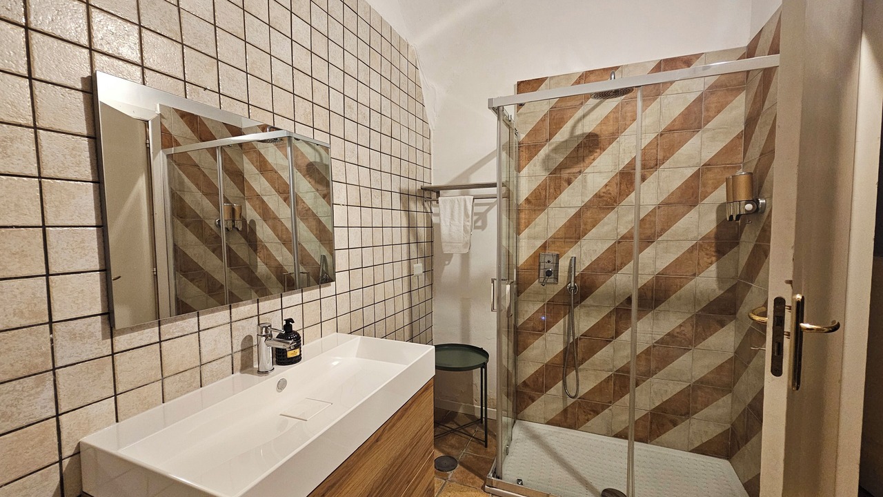 Photo of Bathroom in Historical Center