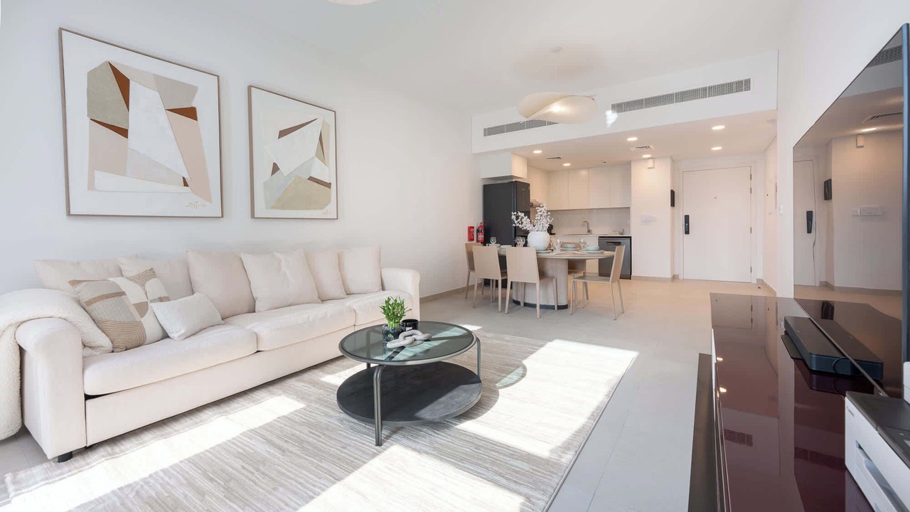 Photo of Livingroom in Umm Suqeim 3