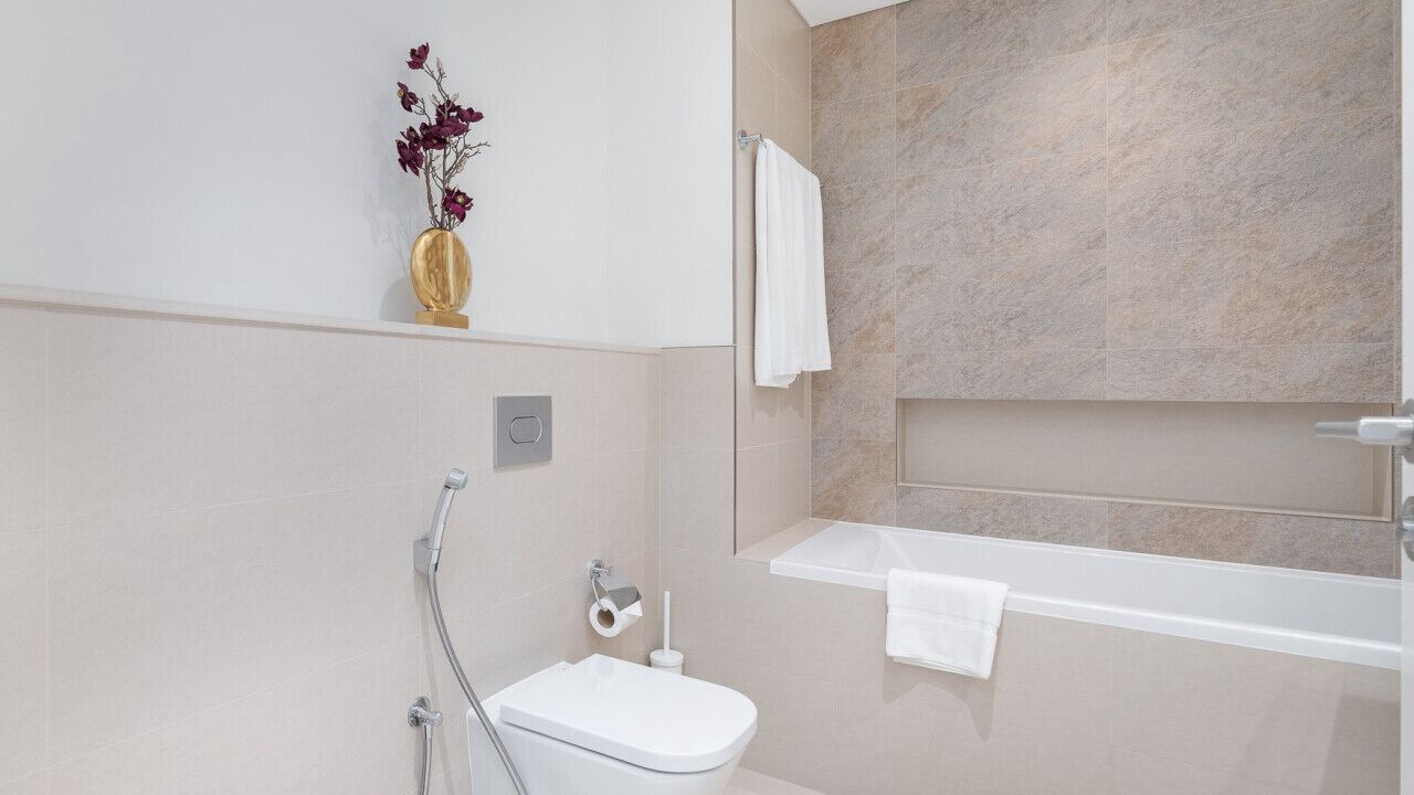 Photo of Bathroom in Za'abeel 2