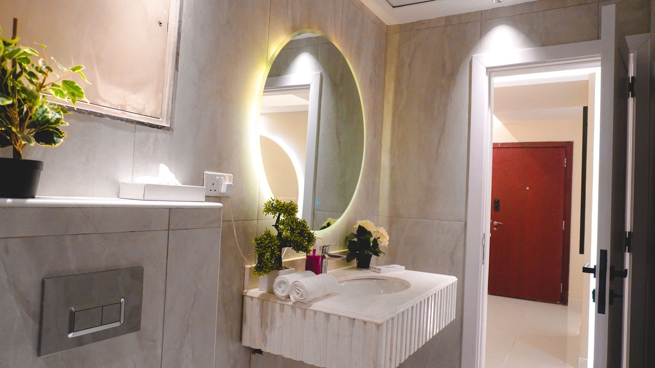 Photo of Bathroom in Trade Centre 1