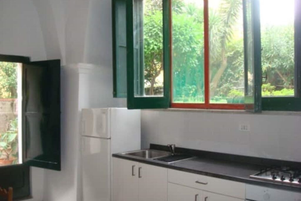 Photo of Kitchen in Meta