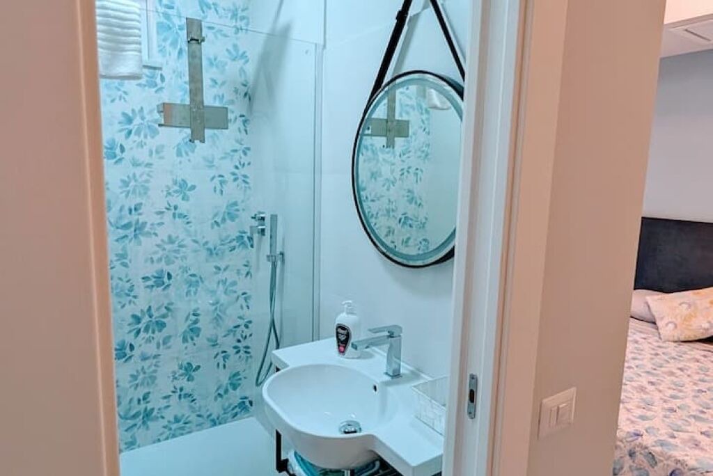 Photo of Bathroom in Tropea