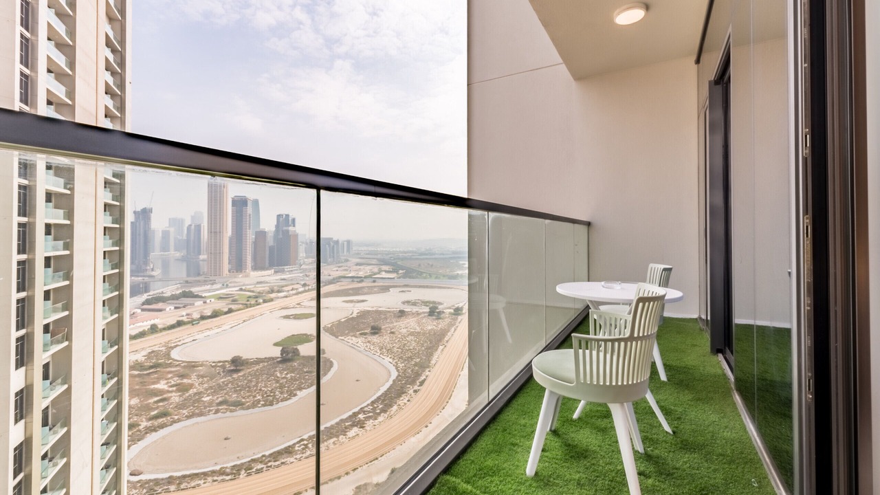 Photo of Others in Sheikh Zayed Road