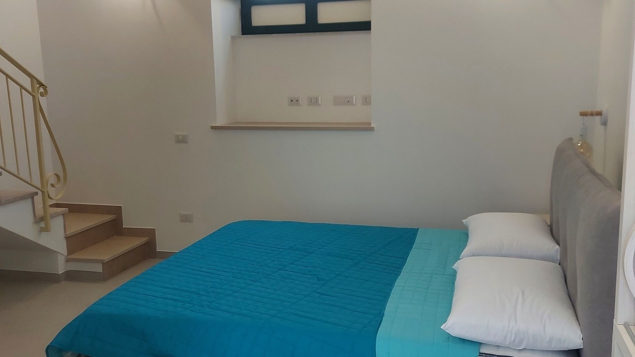 Photo of Bedroom in Meta