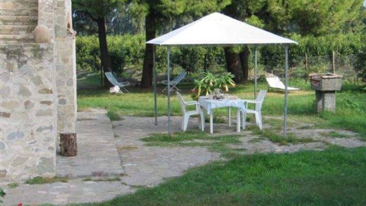 Photo of Outdoor in Mirto