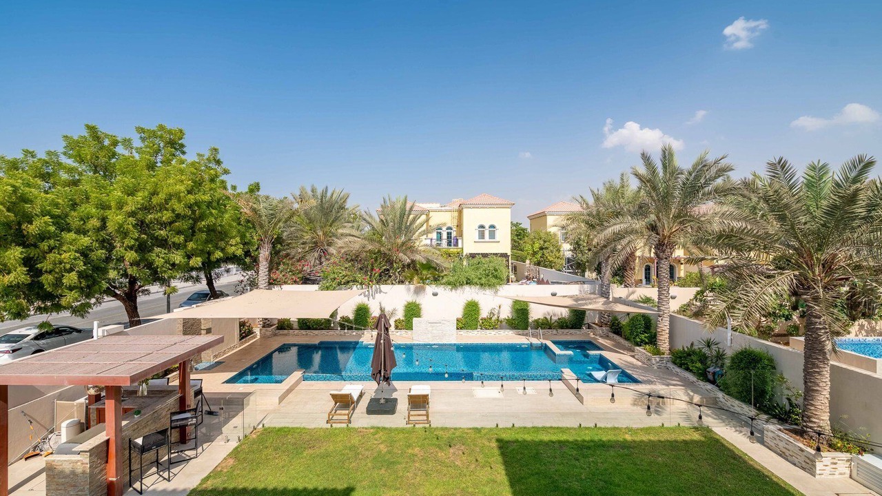 Photo of Outdoor in Jumeirah Park
