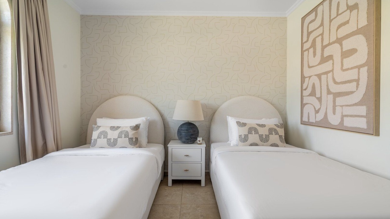 Photo of Bedroom in Jumeirah Park