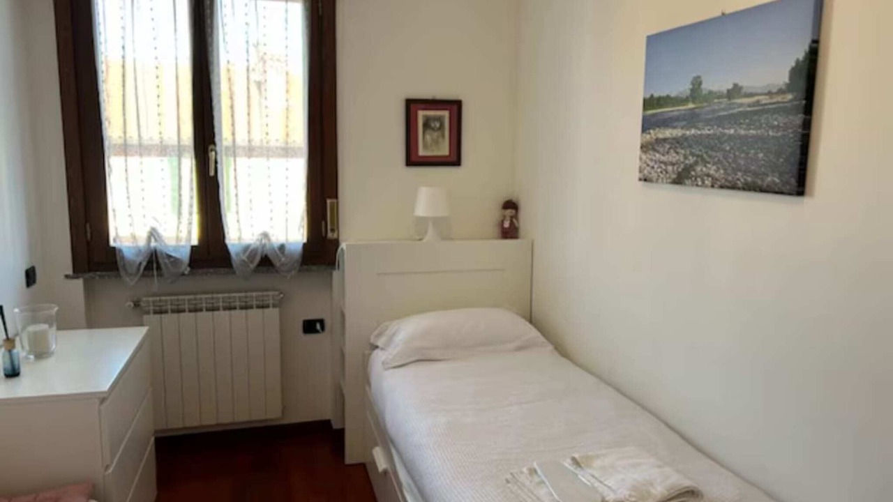 Photo of Bedroom in Brembate
