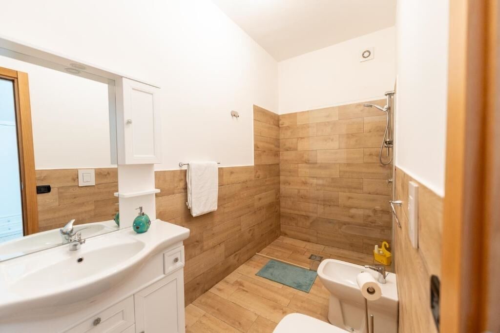 Photo of Bathroom in Santa Lucia
