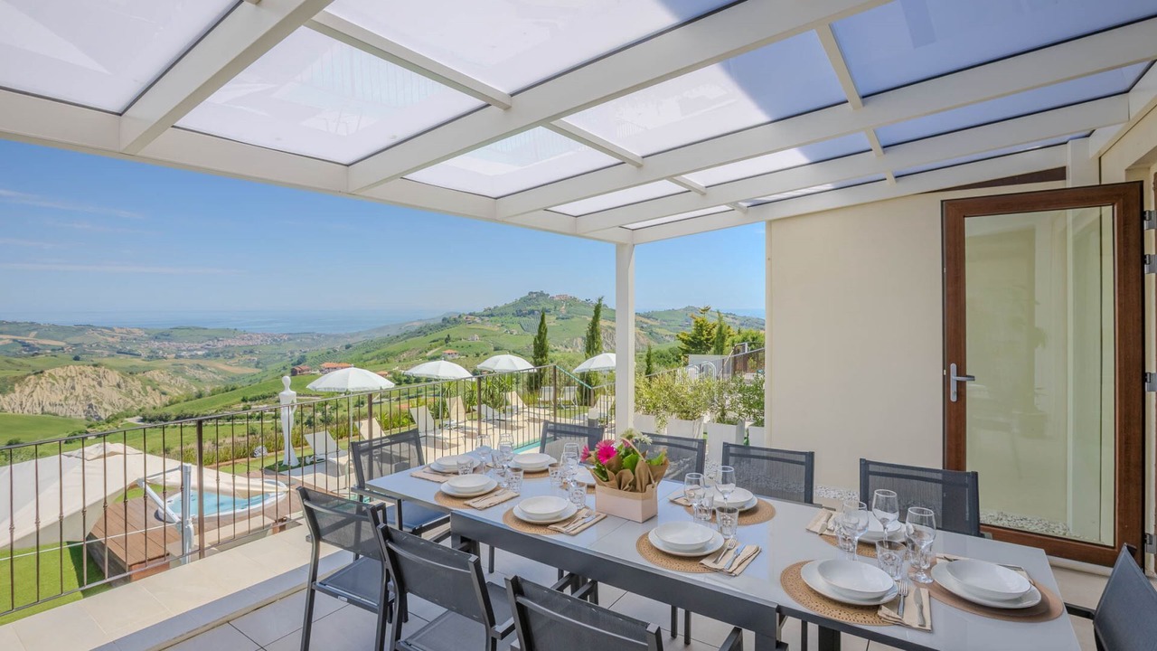 Photo of Outdoor in Atri