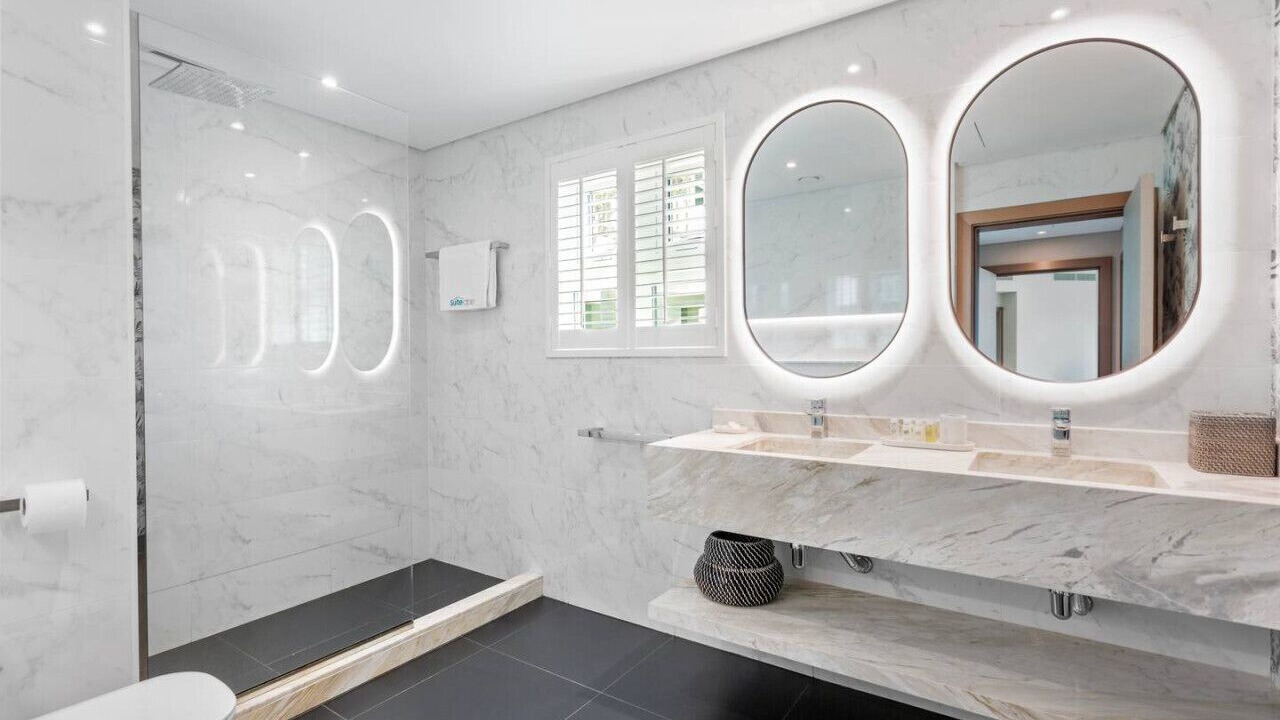 Photo of Bathroom in Palm Jumeirah