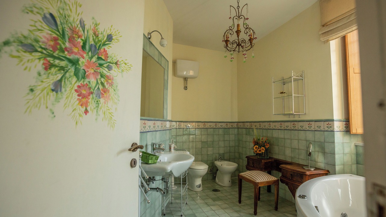Photo of Bathroom in Torrecuso