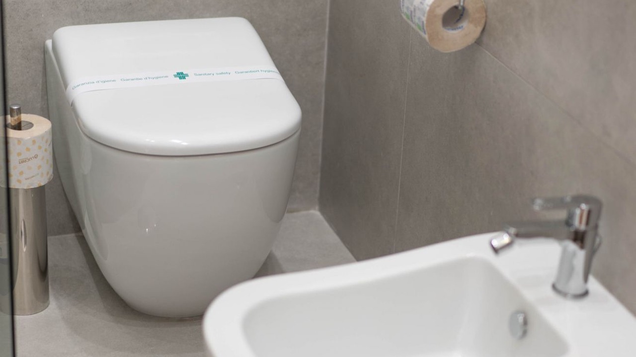 Photo of Bathroom in Naples