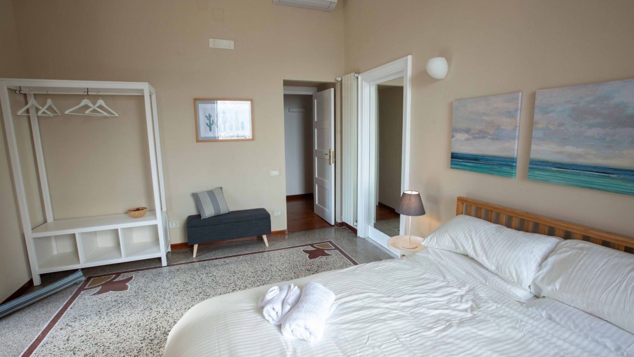 Photo of Bedroom in Mergellina
