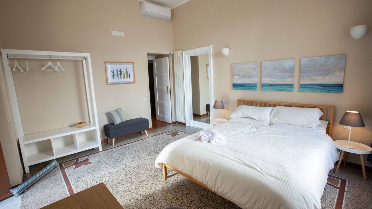 Photo of Bedroom in Mergellina