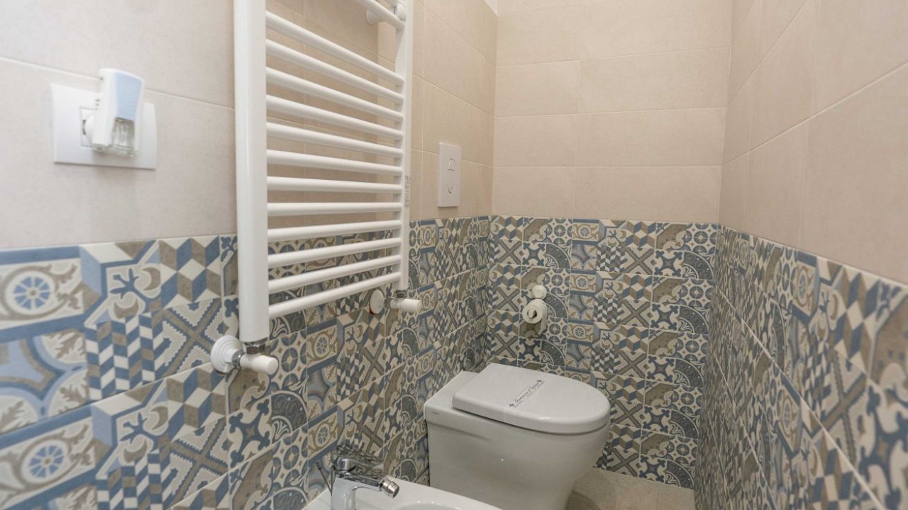 Photo of Bathroom in Chiaia