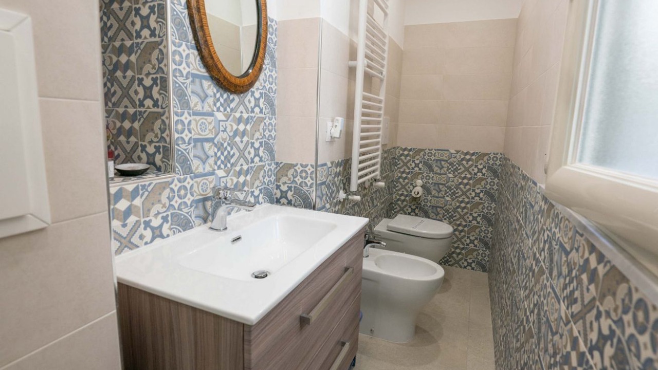 Photo of Bathroom in Chiaia