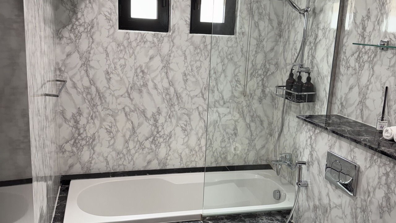 Photo of Bathroom in Palm Jumeirah