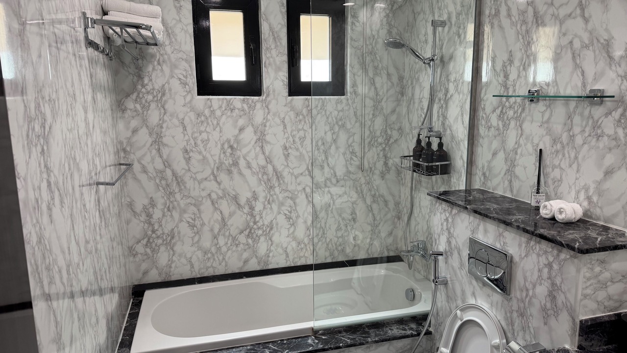 Photo of Bathroom in Palm Jumeirah
