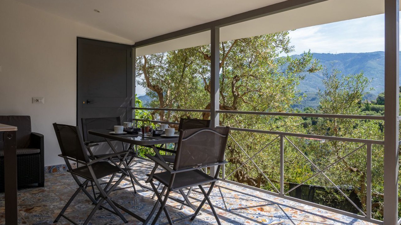 Photo of Outdoor in Meta