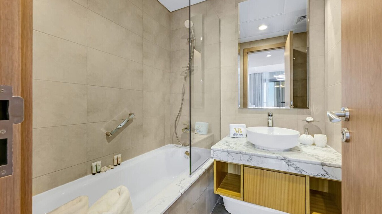 Photo of Bathroom in Sheikh Zayed Road