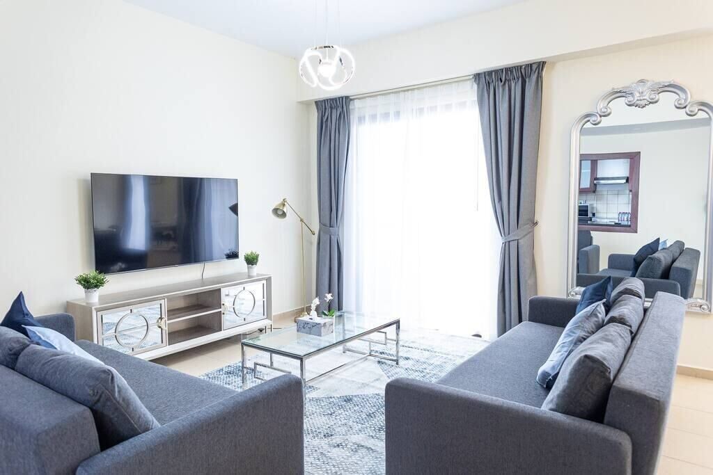 Photo of Livingroom in Trade Centre 1