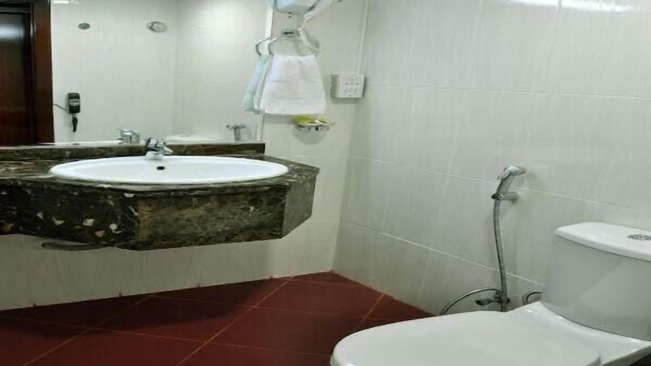 Photo of Bathroom in Al Muraqqabat