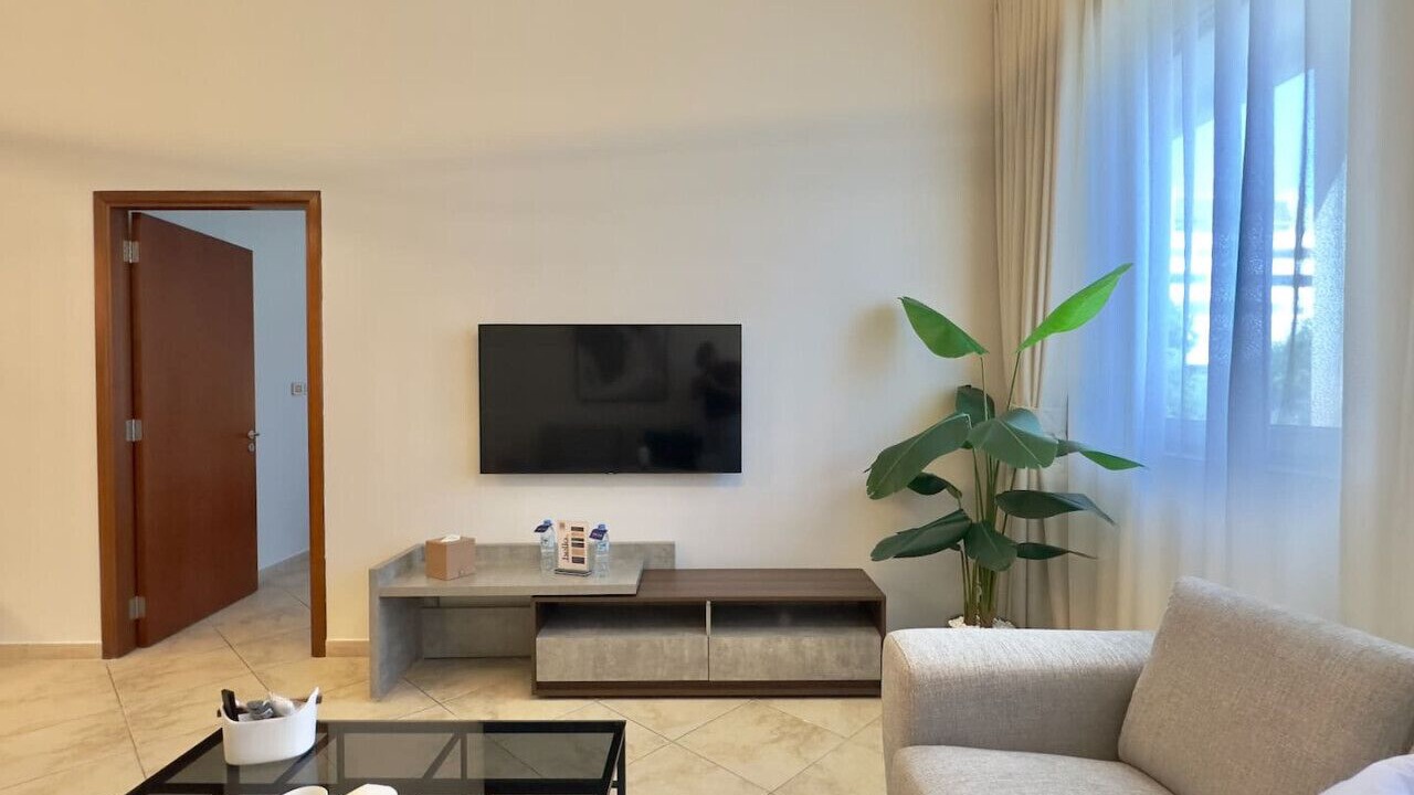 Photo of Livingroom in Motor City