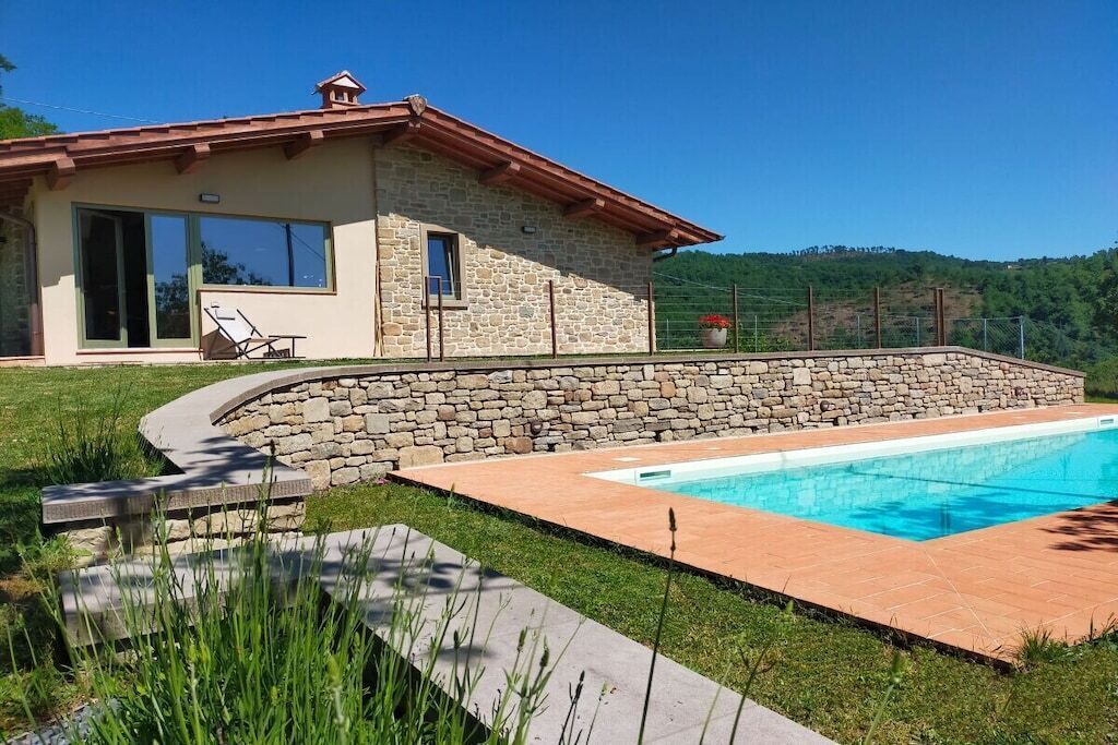Photo of Outdoor in Starda