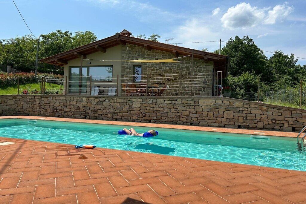 Photo of Outdoor in Starda