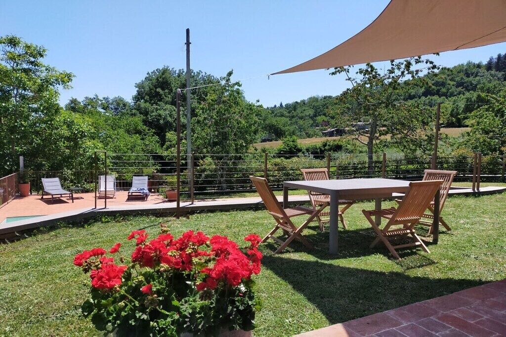 Photo of Outdoor in Starda
