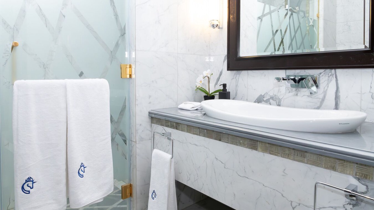 Photo of Bathroom in Jumeira 3