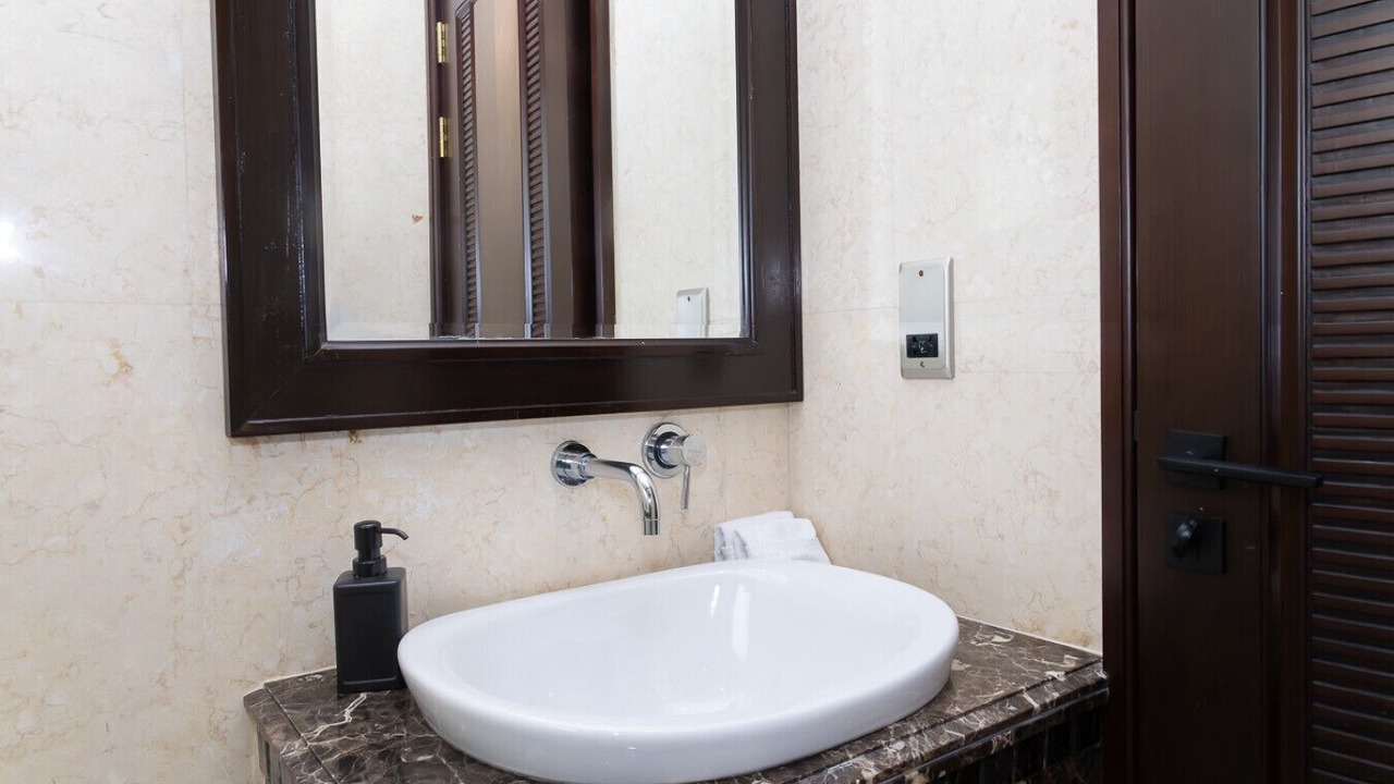 Photo of Bathroom in Jumeira 3