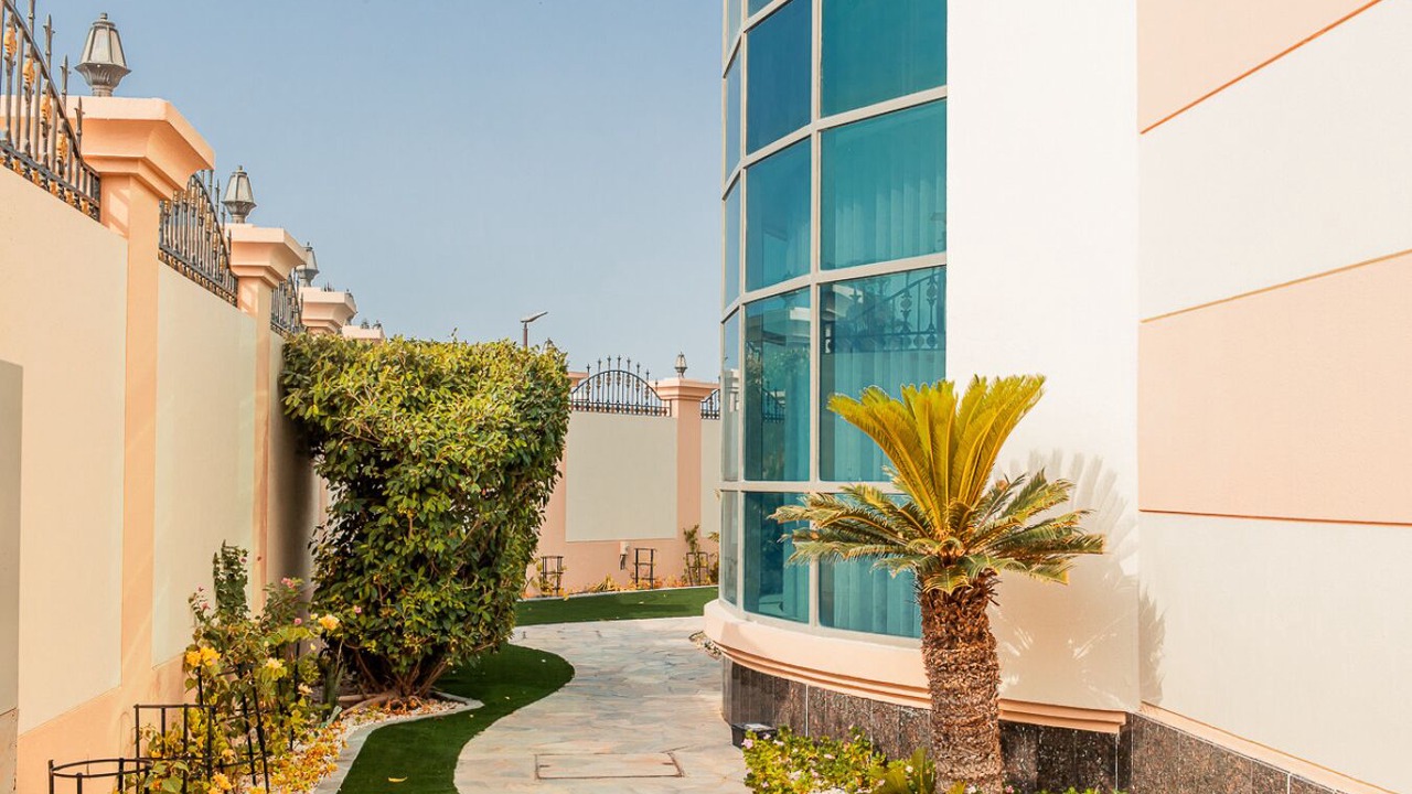 Photo of Outdoor in Jumeira 3