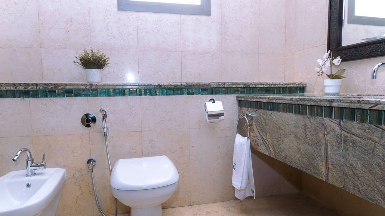 Photo of Bathroom in Jumeira 3