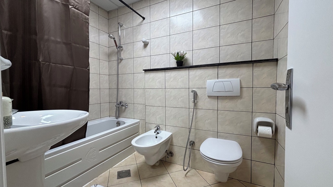 Photo of Bathroom in Dubai Media City