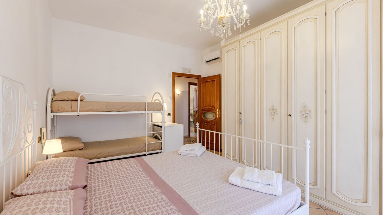 Photo of Bedroom in Portici