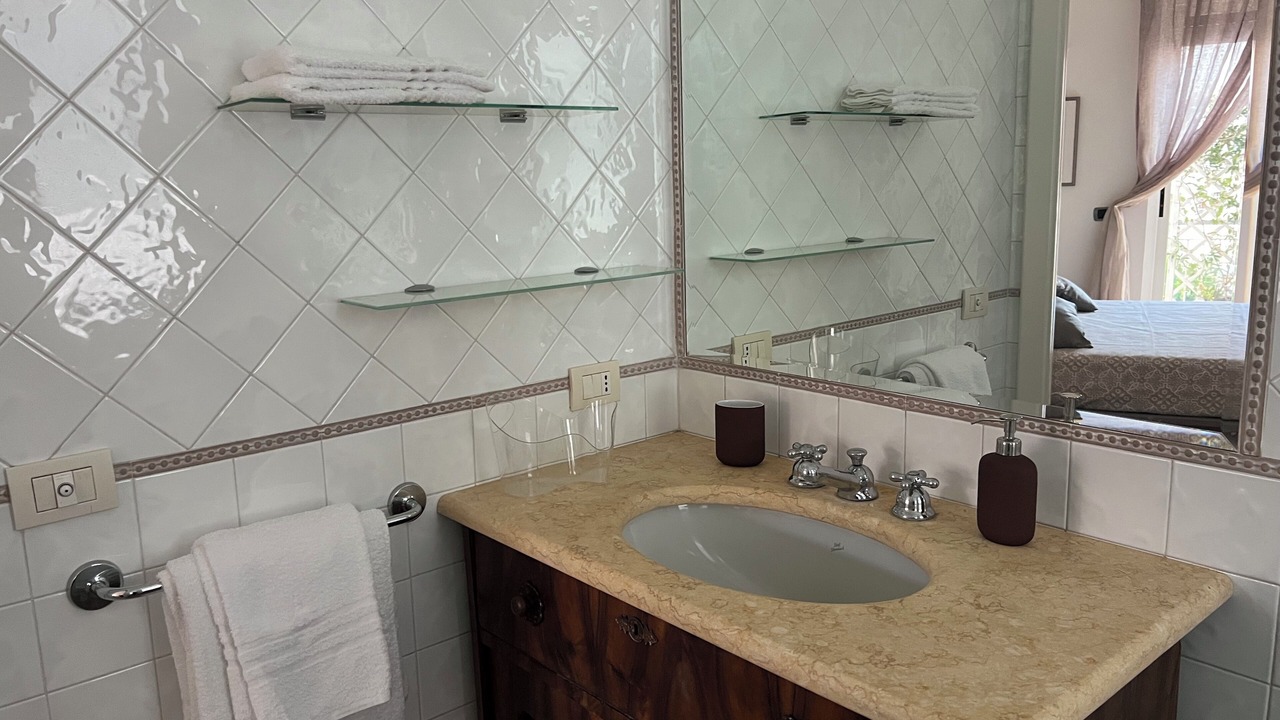 Photo of Bathroom in Mergellina