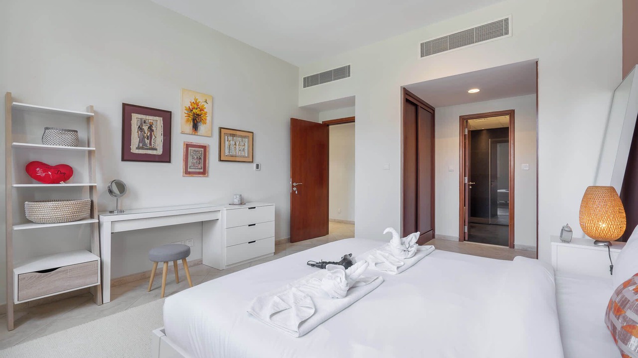 Photo of Bedroom in Motor City
