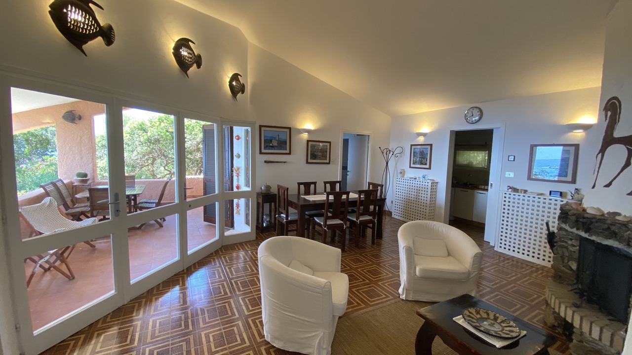 Photo of Livingroom in Baia Caddinas