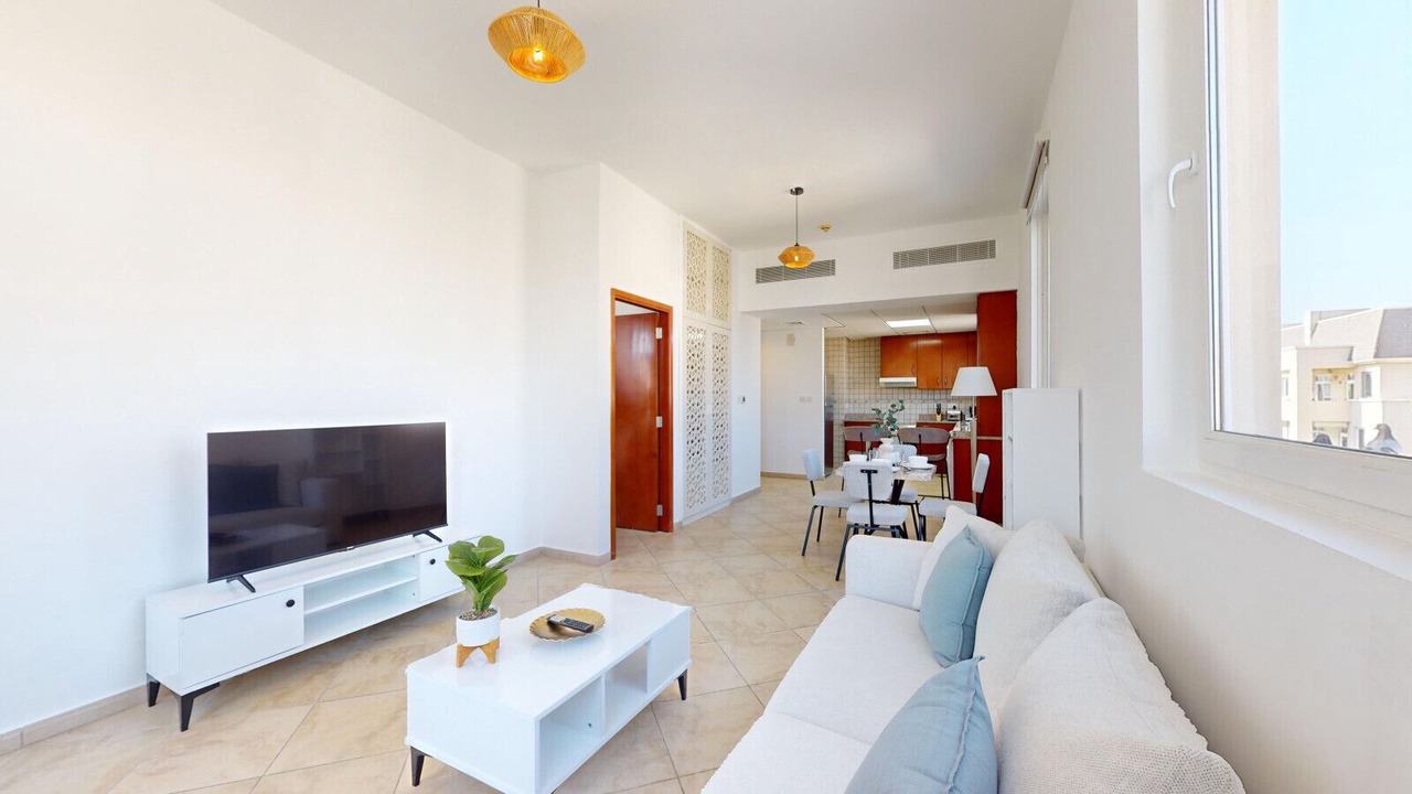 Photo of Livingroom in Motor City