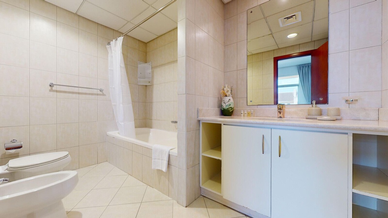 Photo of Bathroom in Motor City