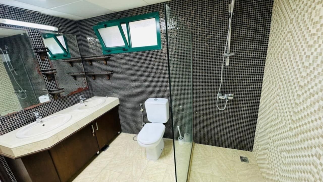 Photo of Bathroom in Al Wasl
