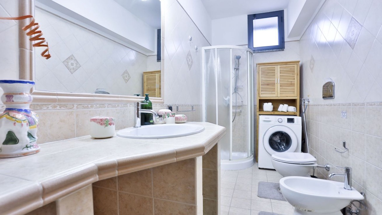 Photo of Bathroom in San Giorgio a Cremano