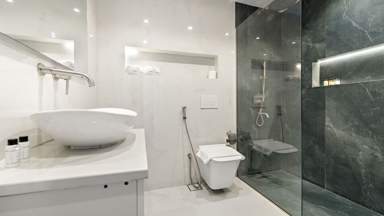 Photo of Bathroom in Dubai Media City